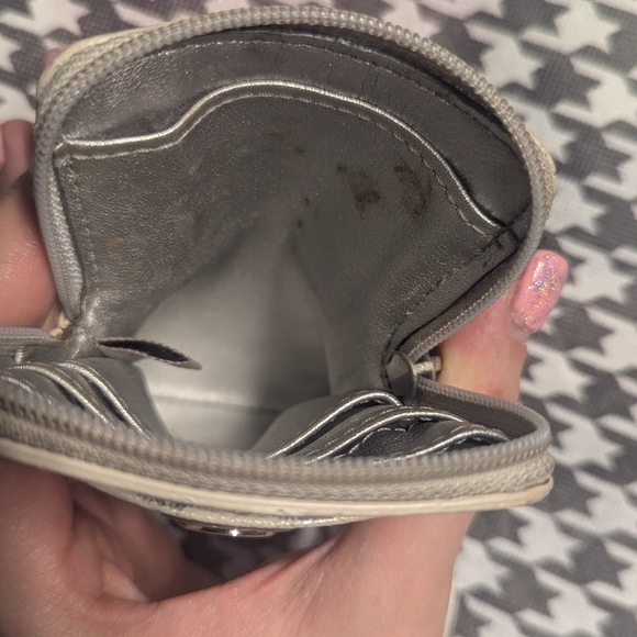 Silver and Cream Wristlet with Logo - Picture 5 of 5